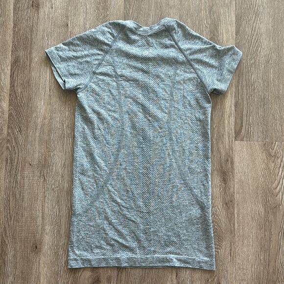 Lululemon X Peloton Swiftly Tech Crew Short Sleeve Shirt Slate & White Size 4 - Picture 6 of 6